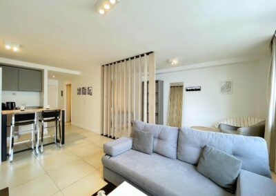 Pacheco de Melo 2100