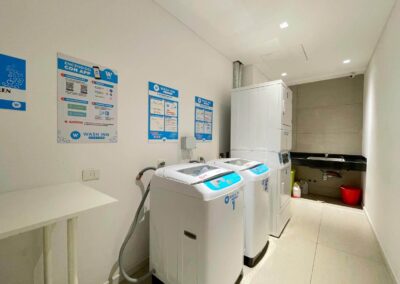 Av Cordoba 4300 1201